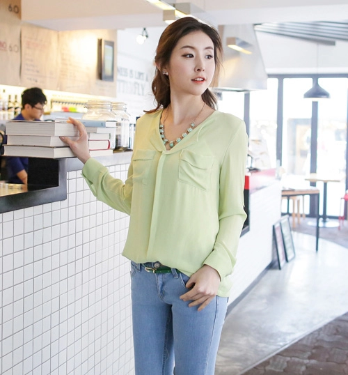 Diện sơ mi để nổi bật nơi công sở