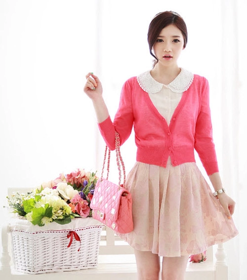 Dịu dàng tinh khôi với áo khoác mỏng