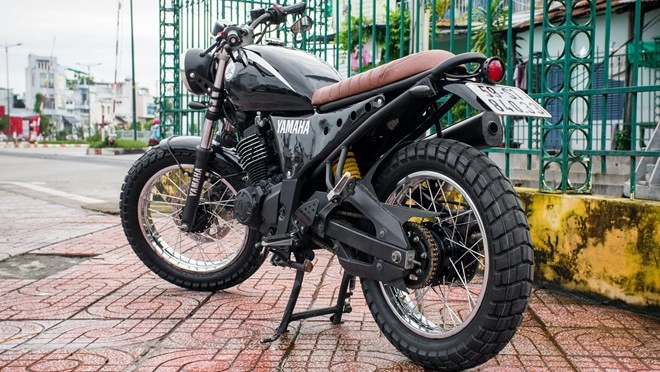 Độ lên chuẩn bài scrambler trong thân xác fz 150