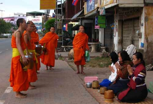 Đông nam á dưới gót giày phượt thủ