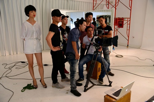 Đột nhập hậu trường next top model