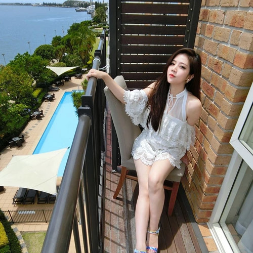 Dù kín tiếng đến mấy 4 tiểu thư nhà đại gia việt này vẫn siêu hot vì đẹp