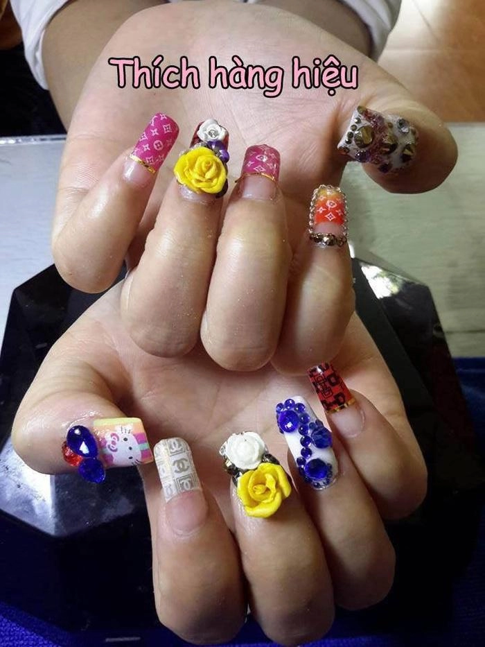 Đua nhau làm nail diện tết nhiều nàng khóc thét vì gặp thảm hoạ kêu trời không thấu