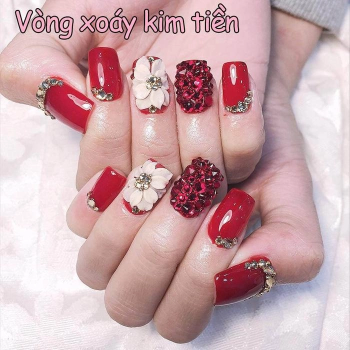 Đua nhau làm nail diện tết nhiều nàng khóc thét vì gặp thảm hoạ kêu trời không thấu