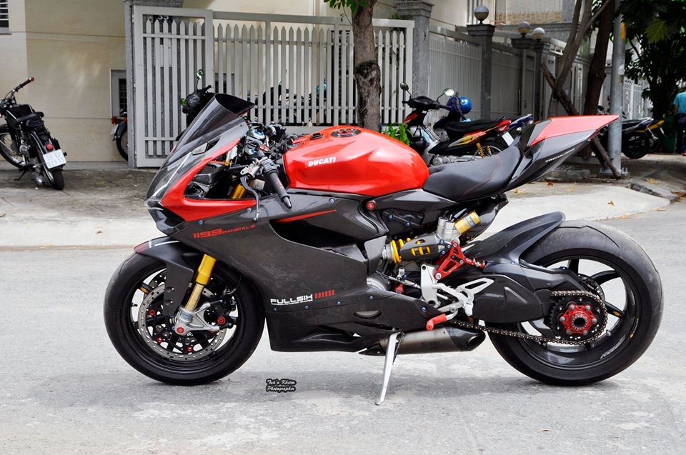 Ducati 1199 panigale hút hồn trong bản độ đắt giá tại việt nam