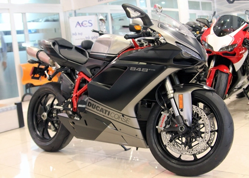  ducati 848 evo corse se 2013 đầu tiên tại việt nam 