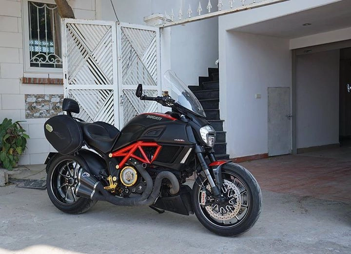 Ducati diavel carbon 2015 trong bản độ hơn 200 triệu đồng tại việt nam