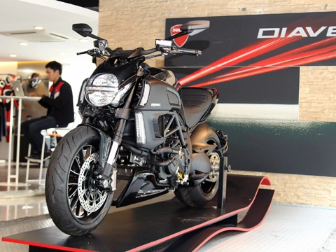  ducati diavel cromo giá 700 triệu đồng ở sài gòn 