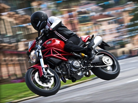  ducati monster 795 có giá từ 14500 usd tại việt nam 