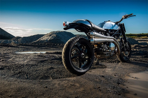  ducati monster độ phong cách viễn tưởng 