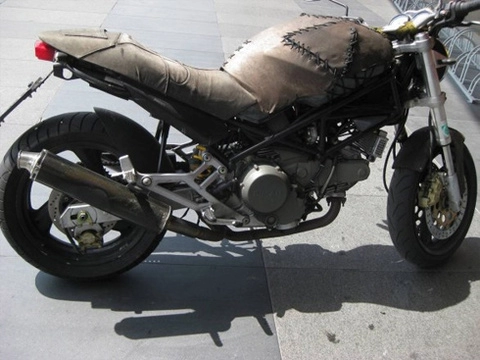  ducati monster phong cách cao bồi 