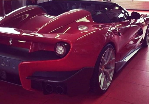  f12 trs - siêu xe đắt nhất của ferrari 