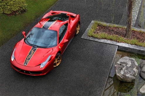  ferrari 458 italia in rồng vàng cho trung quốc 