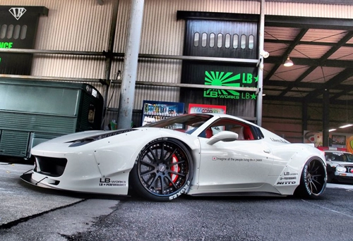  ferrari 458 spider trắng tinh khôi 