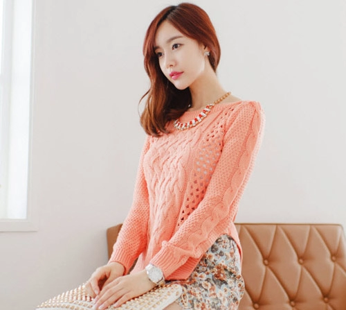 Giúp nàng công sở chọn áo len sành điệu