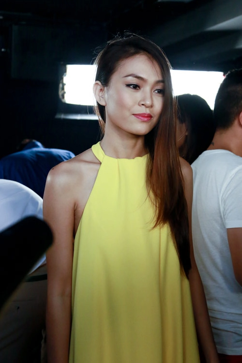 Hậu trường căng thẳng tại top model