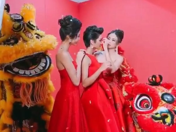 Hhen niê hoàng thùy mâu thuỷ bộ ba nhan sắc cùng đẹp cùng tiến của showbiz việt