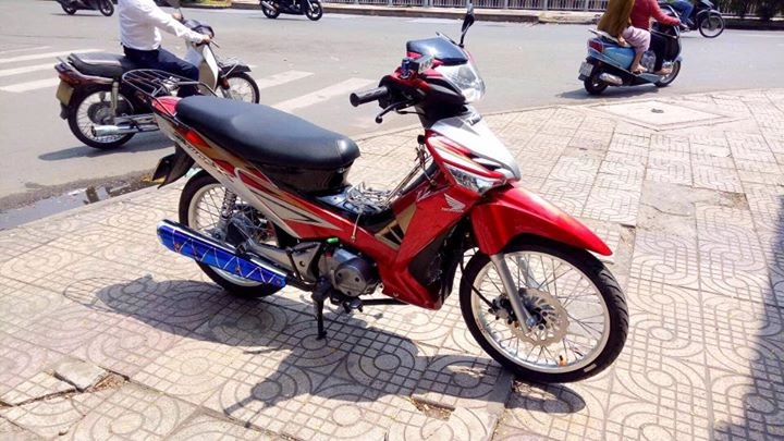 Honda future 125 fi kiểng nhẹ nhàng tạo ấn tượng mạnh