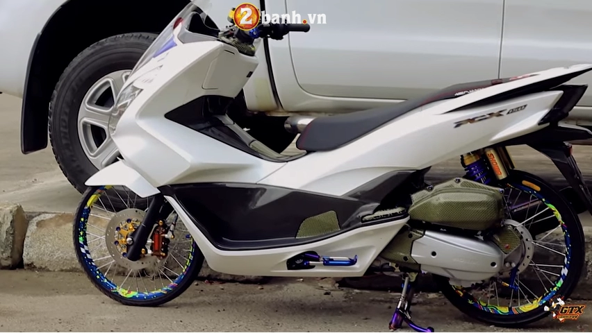 Honda pcx độ khiến người xem há mồm với dàn đồ chơi châu âu của xứ chùa vàng