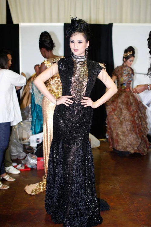 Hương thảo bất ngờ lọt top miss world