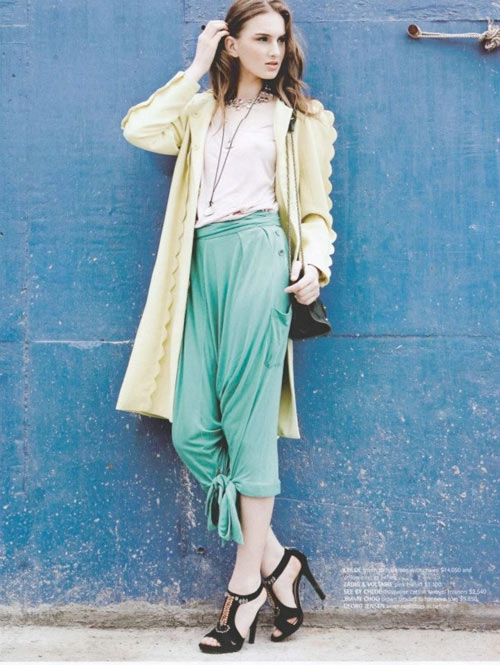 Hương thảo bất ngờ lọt top miss world