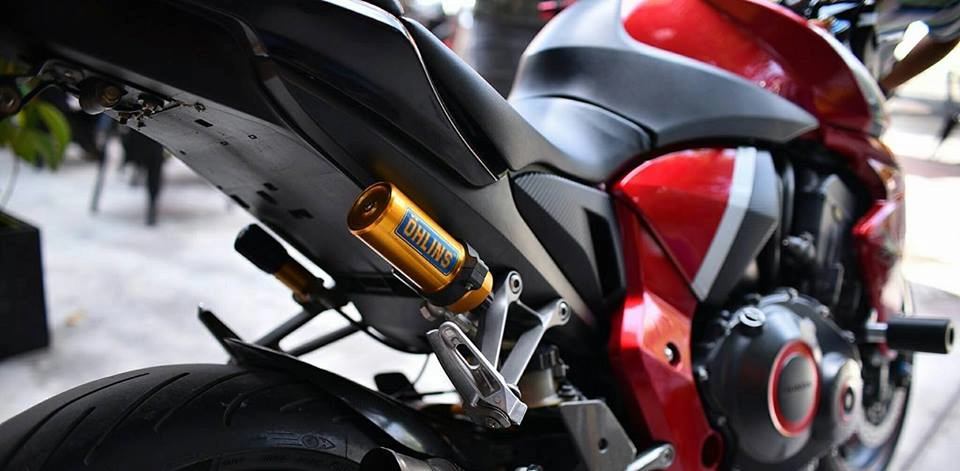 Huyền thoại vượt thời gian - cb1000r độ nhẹ nhưng chất chơi