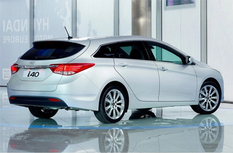  hyundai i40 lộ diện 