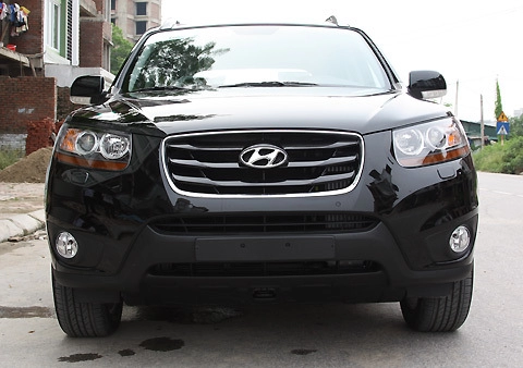  hyundai triệu hồi hơn 6000 xe santa fe 2010 