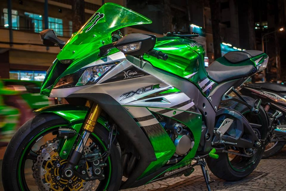 Kawasaki zx10r phiên bản green chrome nổi bật