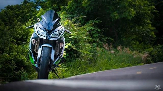 Kawasaki zx8r - sự nâng cấp của z800 lên sportbike