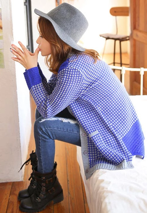 Khéo mix đồ cho áo len thêm cá tính