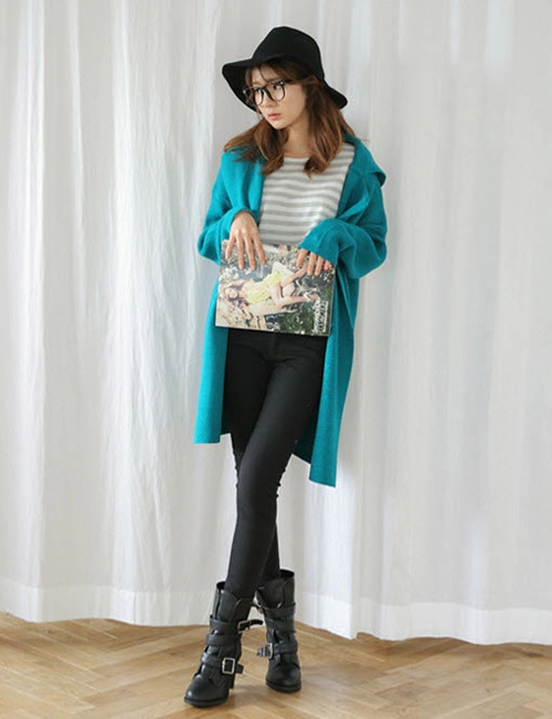 Khéo mix đồ cho áo len thêm cá tính