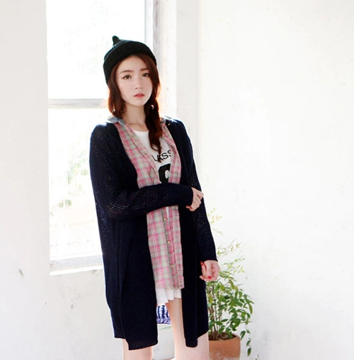 Khéo mix đồ cho áo len thêm cá tính
