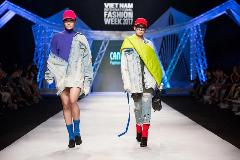 Khi những cô cậu mẫu nhí này catwalk vnfw đã không còn là sân chơi chỉ dành cho người lớn