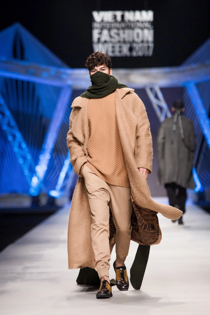 Khi những cô cậu mẫu nhí này catwalk vnfw đã không còn là sân chơi chỉ dành cho người lớn