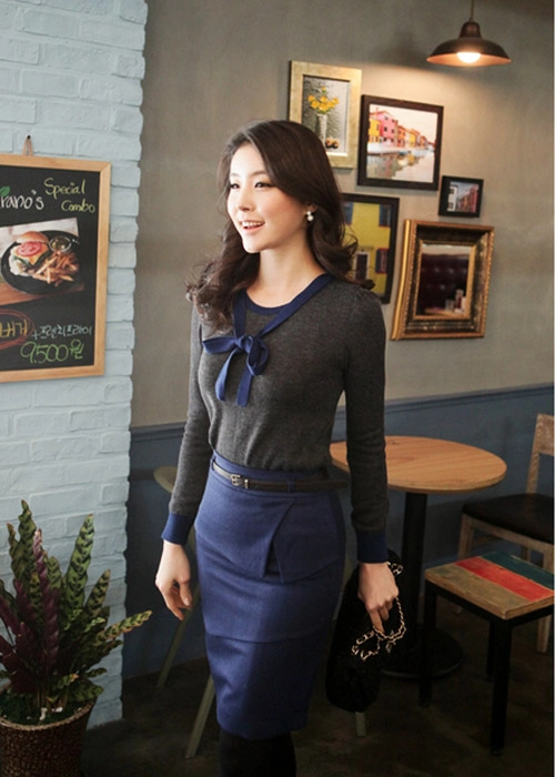 Khoe đường cong với chân váy bút chì