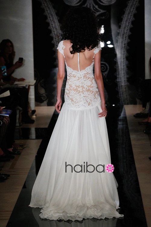 Khoe lưng trần - xu hướng váy cưới 2014