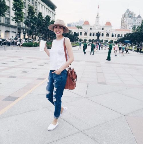 Không hổ danh ngọc nữ showbiz tăng thanh hà chỉ quần jeans vẫn đẹp hút hồn