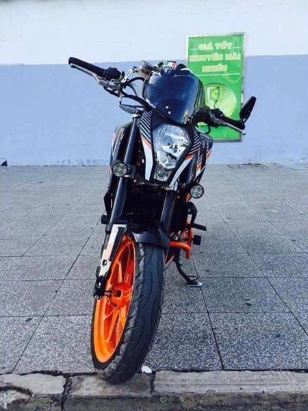 Ktm duke 390 đậm chất phượt thủ