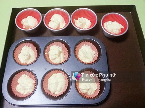 Làm bánh cupcake hoa hồng tặng mẹ 20-10