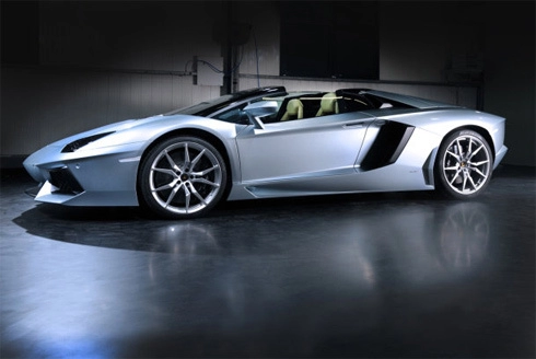  lamborghini trình làng aventador roadster 