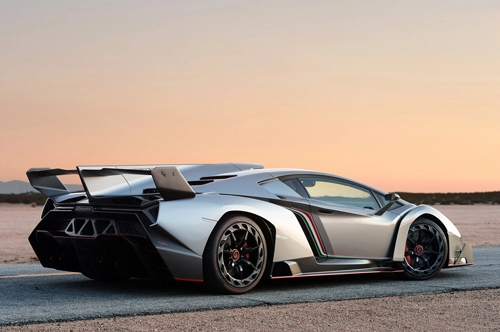  lamborghini veneno hầm hố giữa sa mạc 