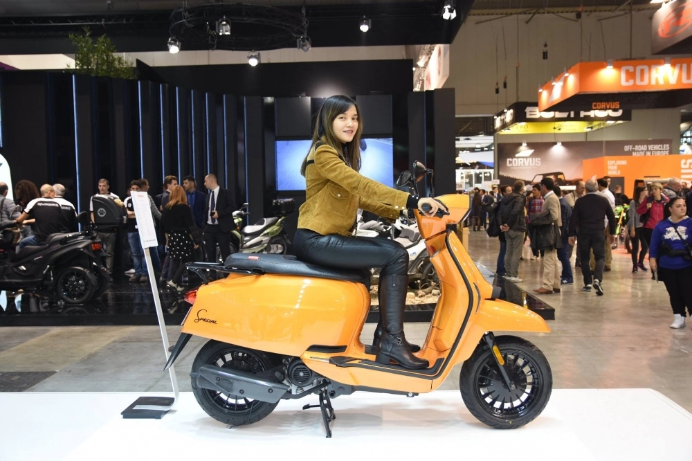 Lambretta v-special 2018 - huyền thoại làng scooter hồi sinh