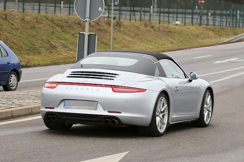  lộ ảnh porsche 911 targa thế hệ mới 