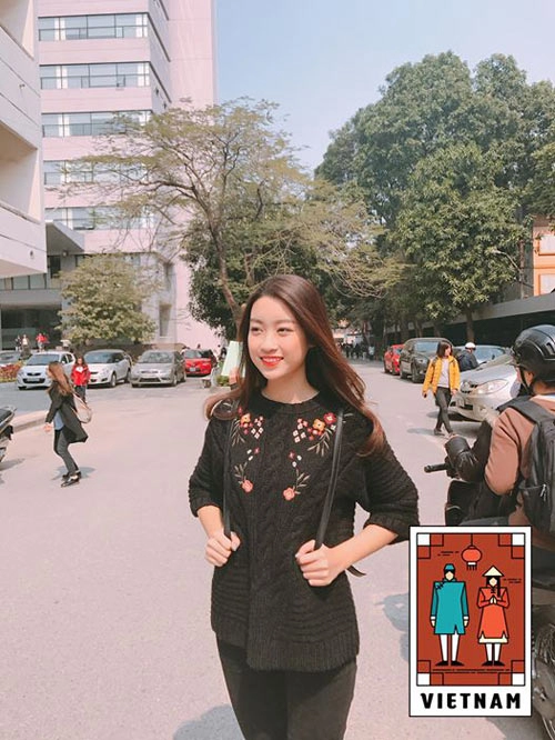 Lộng lẫy tại sự kiện là thế nhưng đi học hh mỹ linh lại giản dị đến bất ngờ