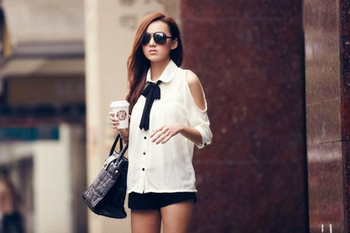 Mặc áo khoét vai quyến rũ như song hằng