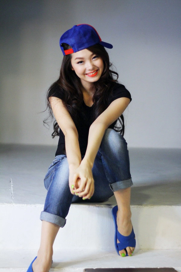 Mặc jeans đẹp như chân dài việt