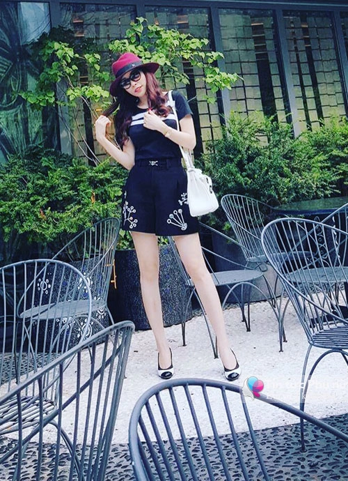 Mặc quá đẹp tín đồ hàng hiệu hà thành 38 tuổi vẫn khiến gái trẻ chào thua