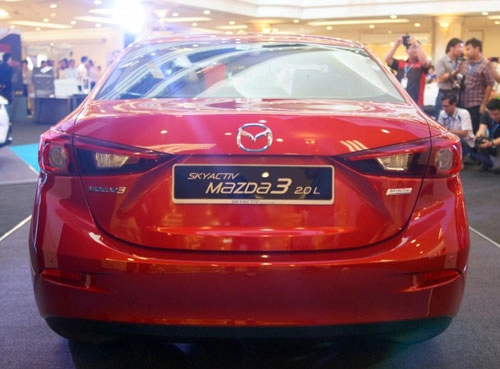  mazda3 sedan 2014 giá 42400 usd tại malaysia 