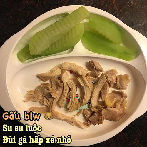 Mê bé gái thánh ăn mẹ 9x quyết cho con ăn dặm theo phương pháp tương tự